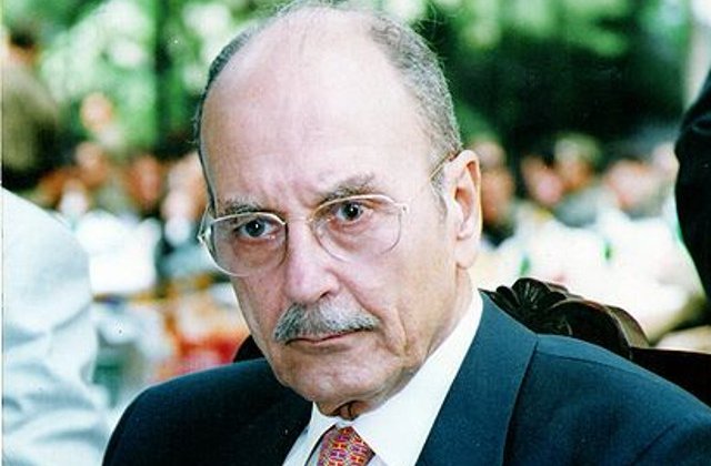 Konstantinos Stephanopoulos, fost presedinte al Greciei, a murit