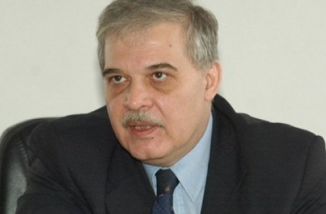 Fostul ministru al Educatiei Alexandru Athanasiu, pus sub acuzare in dosarul Microsoft 2