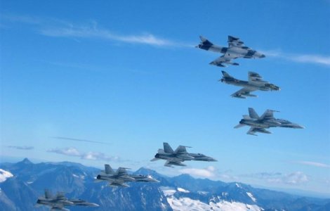 Trupe, elicoptere si tancuri NATO dislocate din Germania in Romania