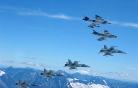 Trupe, elicoptere si tancuri NATO dislocate din Germania in Romania