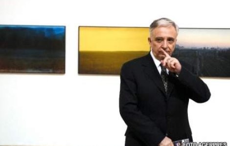 Cum "salveaza" BNR clasa politica?