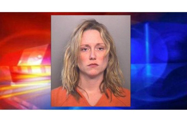 O femeie si-a calcat sotul cu masina dupa ce a aflat ca acesta a votat cu Trump