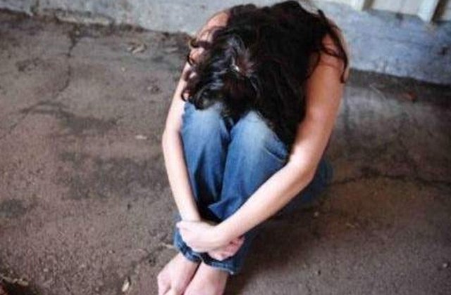 Doua surori din Vaslui, violate de tata. Politia si Protectia Copilului au inceput o ancheta