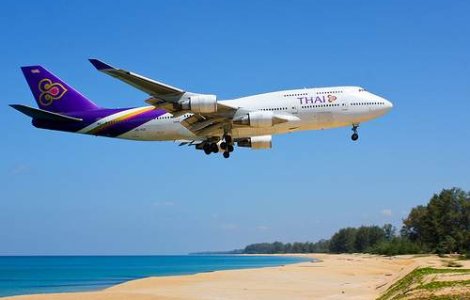 Alerta cu bomba la bordul unui avion Thai Airways