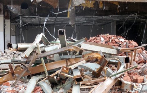 Bilantul victimelor accidentului industrial din China a crescut la 74 de morti