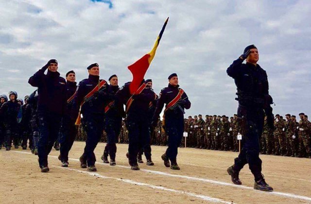 Jandarmii primesc arme cu gloante de cauciuc si tranchilizante
