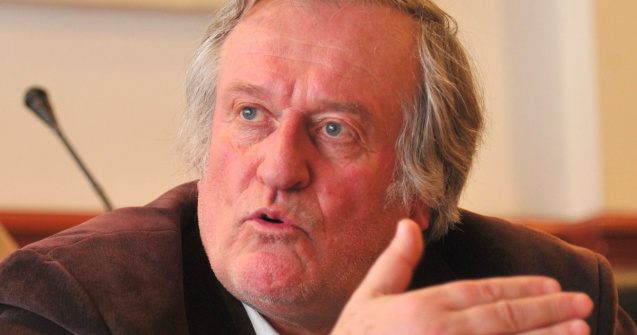 Lorin Fortuna a murit