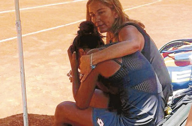 Tatal tenismenei Daniela Seguel a murit la finala turneului jucata de fiica sa
