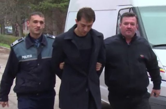 Arges: Si-a omorat tatal bolnav si a incercat sa pacaleasca politistii. Ce l-a dat de gol