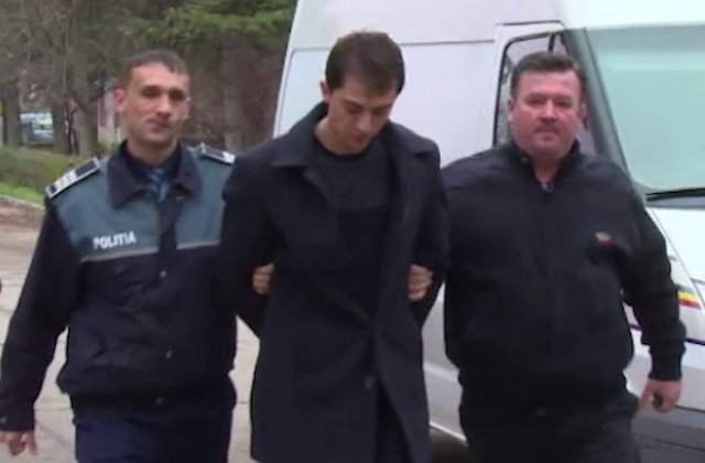 Arges: Si-a omorat tatal bolnav si a incercat sa pacaleasca politistii. Ce l-a dat de gol