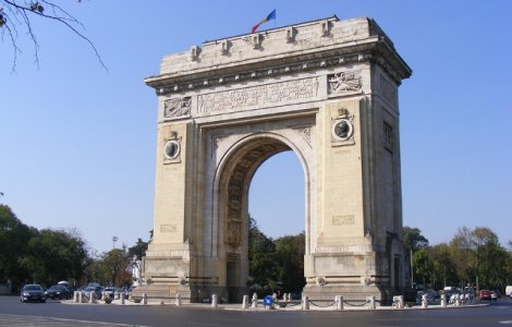 Arcul de Triumf a fost inaugurat luni