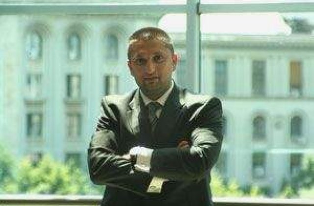 Cum poate ajunge un broker imobiliar sa castige peste 10.000 euro pe luna