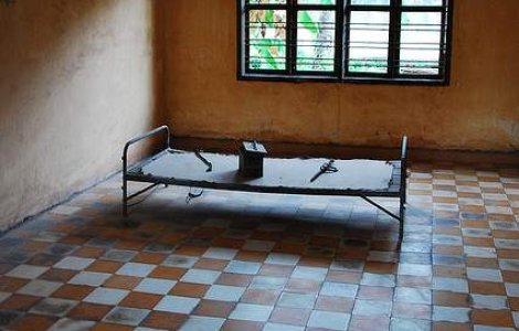 Dezvaluire socanta: Un ofiter CIA recunoaste ca a aplicat torturi