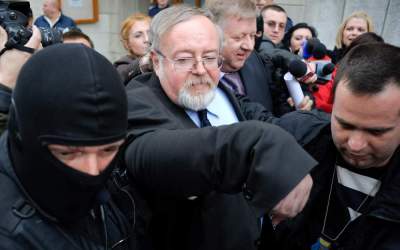 Judecatorul Costiniu, acuzat...