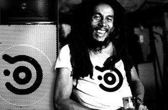 Fiica lui Bob Marley planteaza marijuana