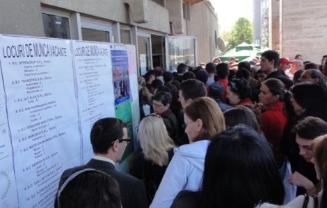 Bani si beneficii in plus pentru somerii care se angajeaza incepand cu 3 decembrie