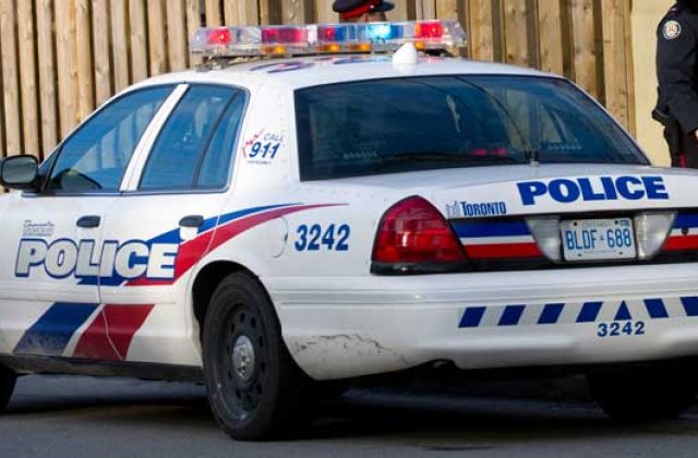 Politia dintr-un oras canadian vrea sa ii pedepseasca pe soferii bauti obligandu-i sa asculte Nickelback