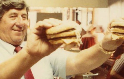 Creatorul Big Mac, Michael "Jim" Delligatti, a murit la varsta de 98 de ani