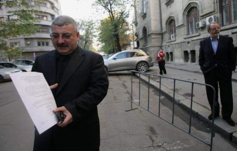 Prigoana nu ataca presa, ci "vrea un spatiu public curat"