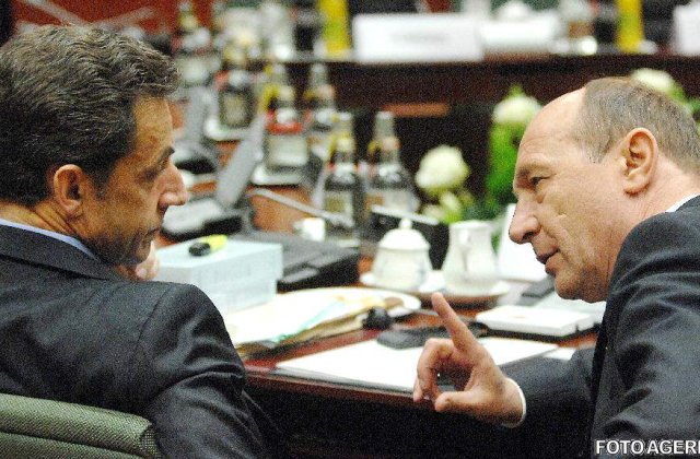 Basescu si Sarkozy vor colabora pe subiectul romilor