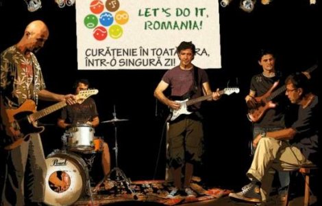  Video  Partizan canta imnul: Let`s Do It, Romania!"