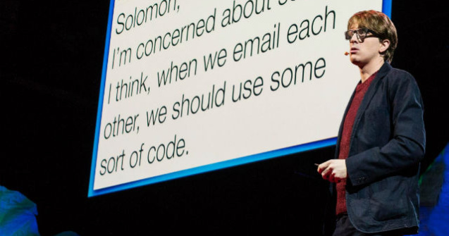  Video  Super amuzant! Ce se intampla cand raspunzi la mesajele spam