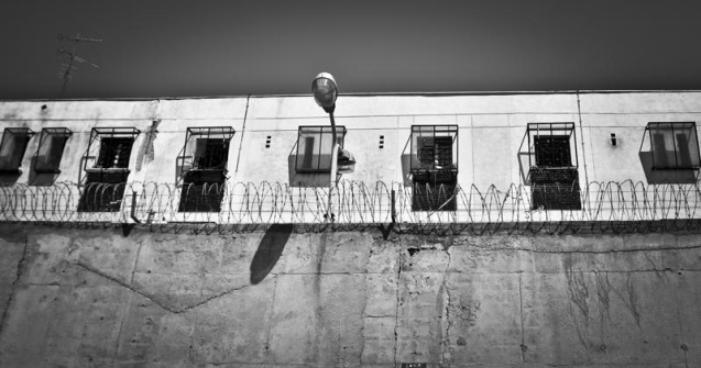 Un barbat eliberat recent din penitenciar, prins in flagrant