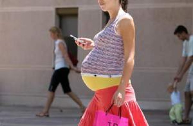 Un nou caz Florina: O copila de 13 ani a nascut si vrea sa pastreze bebelusul