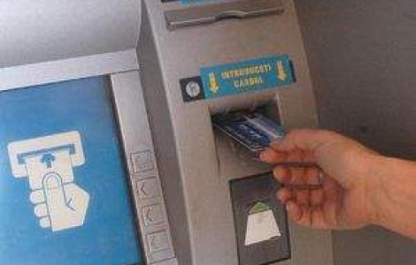 VIDEO: Hoti prinsi in cel mai mare furt de identitate din SUA