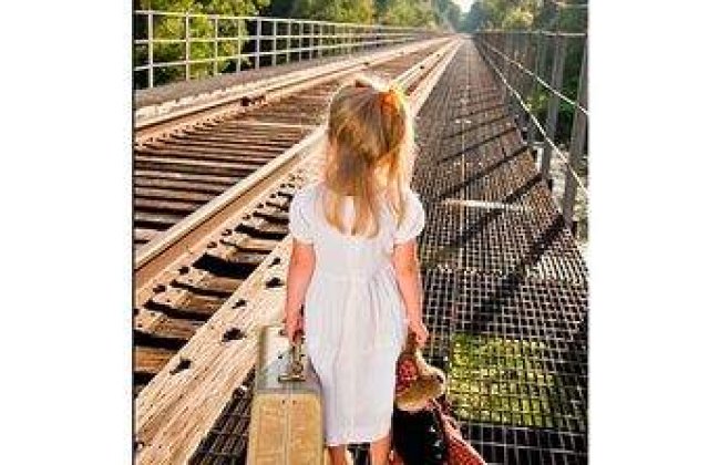 Neamt: Au bagat in coma o fetita de 2 ani