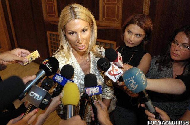 Raluca Turcan: Incurajez varianta a cel putin doi candidati pentru presedintia PDL