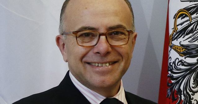 Bernard Cazeneuve, noul premier al Frantei dupa demisia lui Valls