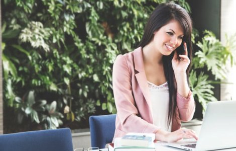 Sondaj: 6 din 10 romani sunt fericiti la locul de munca