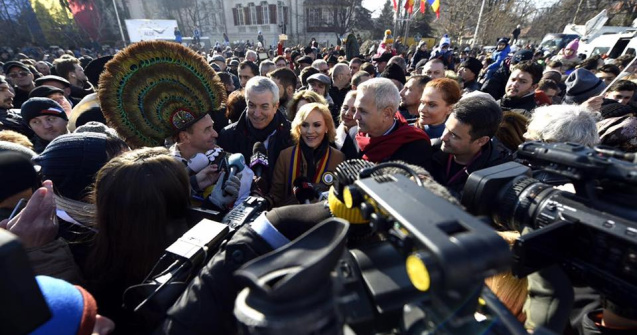 Denis Macshane aduce laude la adresa sefului PSD, Liviu Dragnea