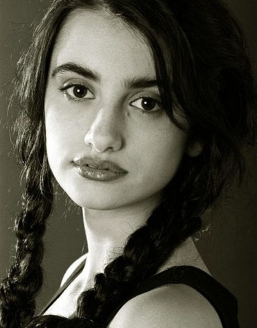 Penelope Cruz, Eva Longoria sau Salma Hayek?