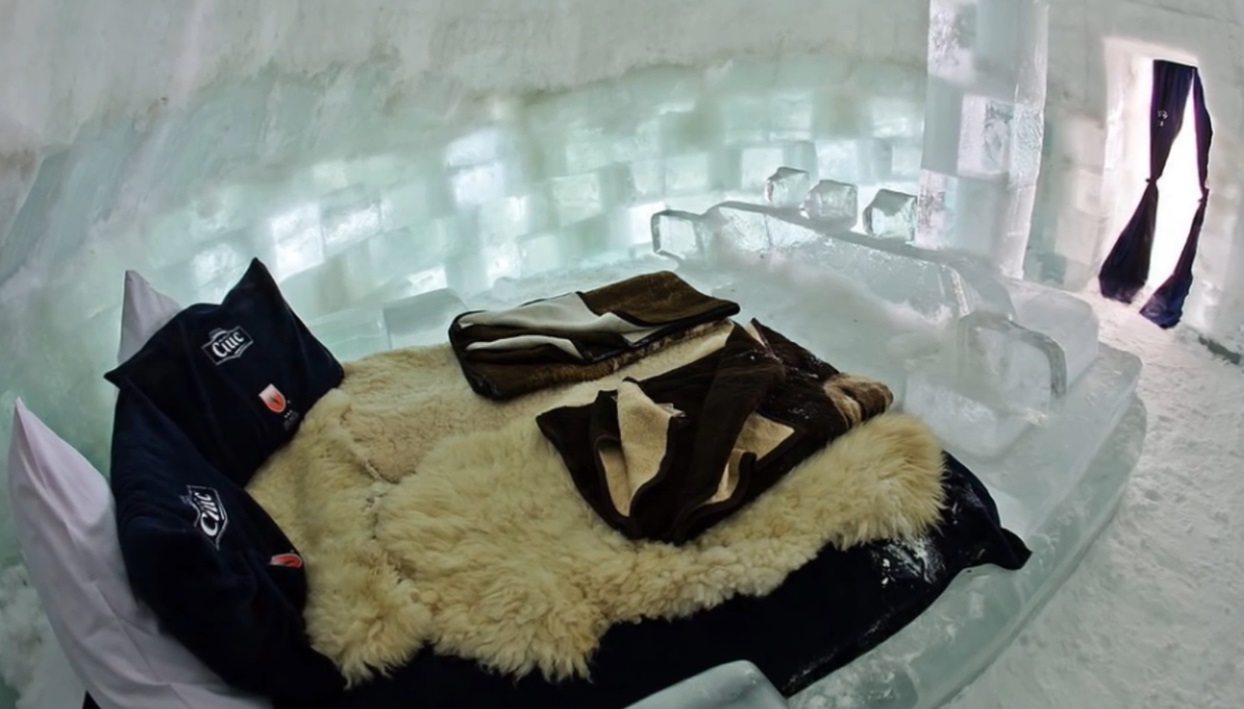 Hotelul de Gheata (Balea Lac, Romania)