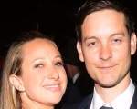 Tobey Maguire si Jennifer Meyer