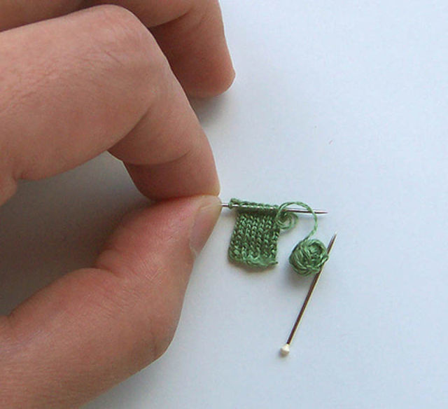 Crosetand pentru pitici