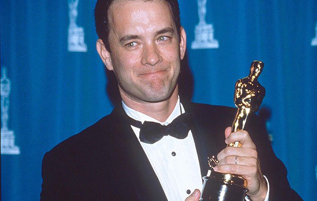 Tom Hanks a dezvaluit ca unul dintre profesorii sai din liceu este gay