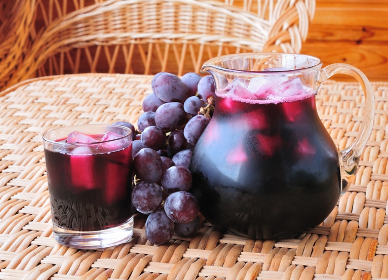 5. In timpul prohibitiei din SUA sucul de struguri s-a vandut pe post de vin