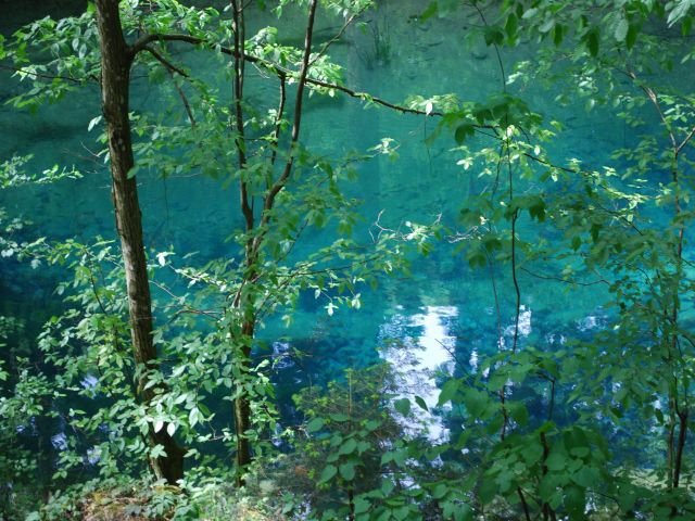 Lacul care nu ingheata niciodata: Ochiul Beiului