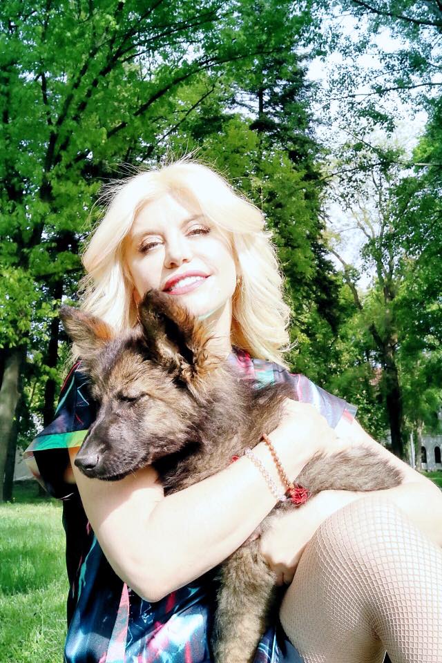 Loredanda este la plimbare si relaxare