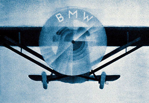 5. BMW facea motoare pentru avioane