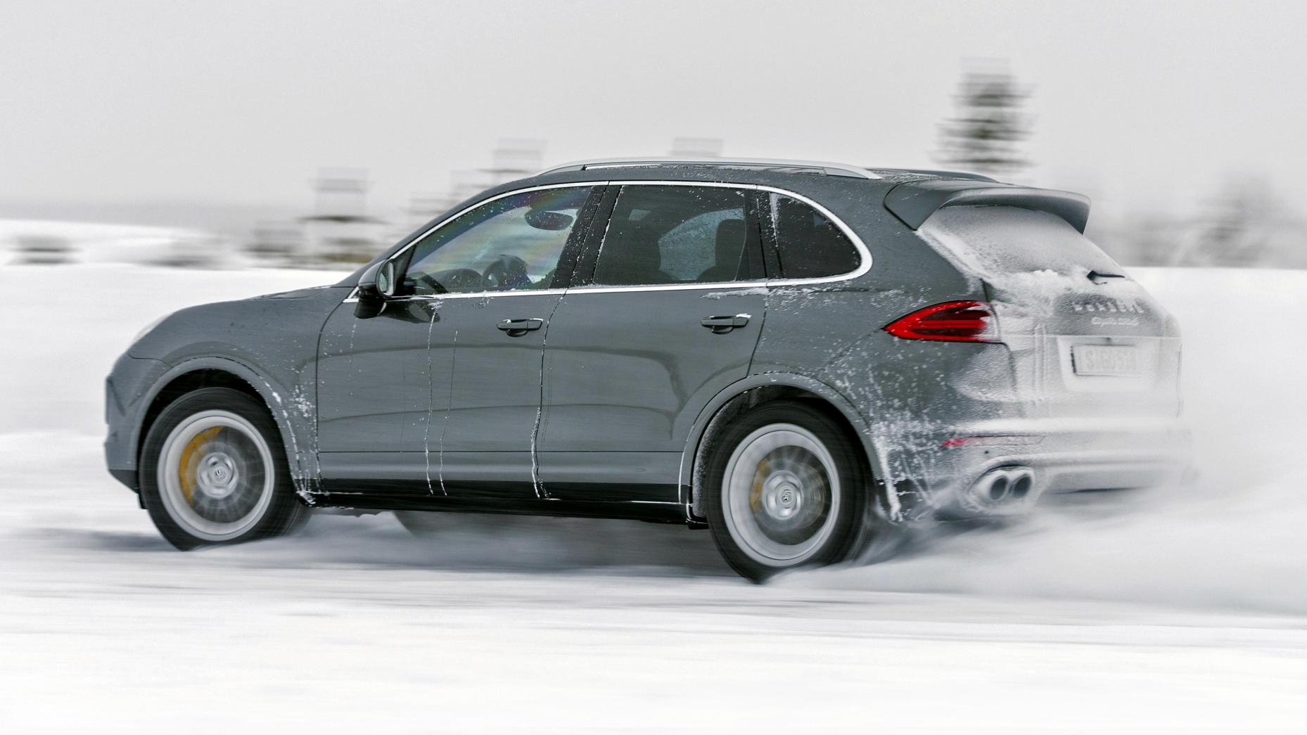 9. Porsche Cayenne Turbo S - 0-100 in 4,1 secunde