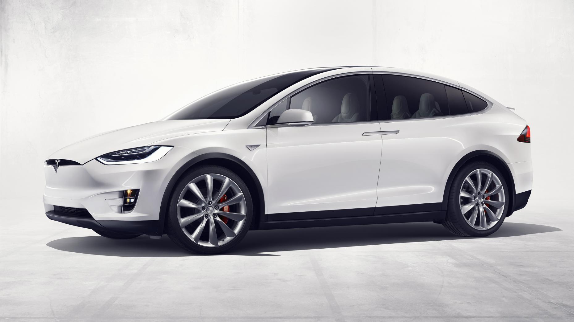 10. Tesla Model X - 0-100 3,2 secunde