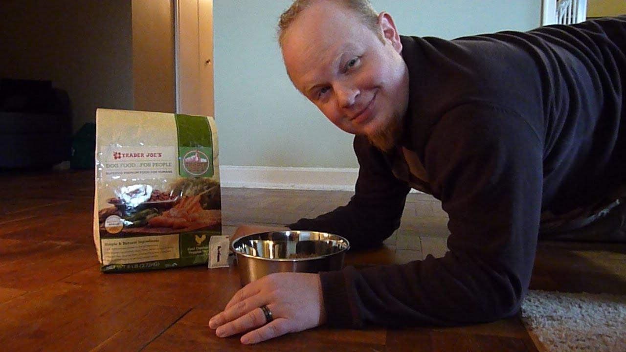 4. Degustatori de mancare pentru caini