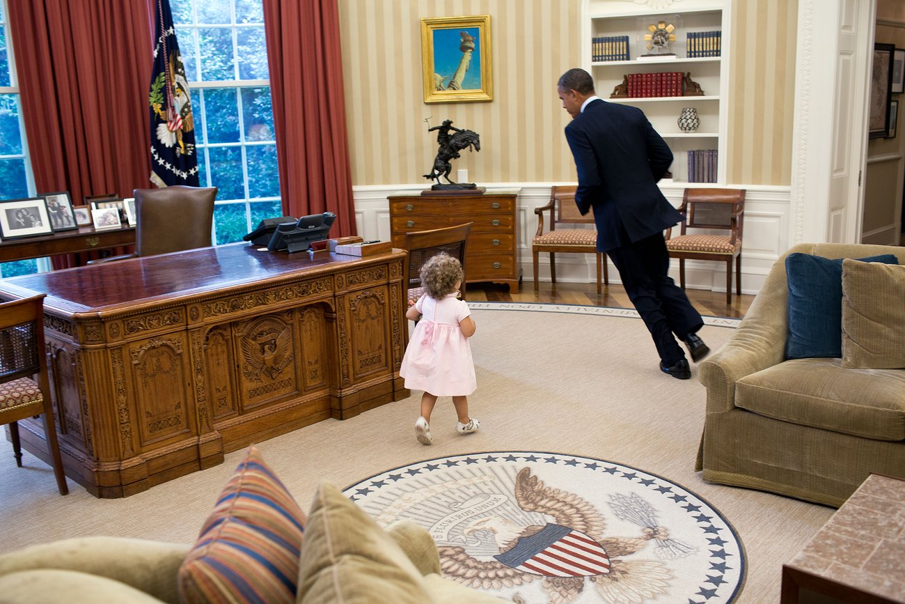 14. Presedintele da in mintea copiilor in Biroul Oval