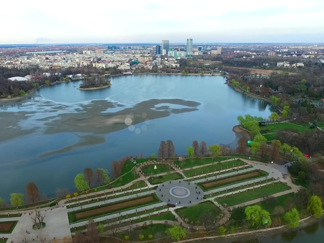 Capitala, in imagini spectaculoase