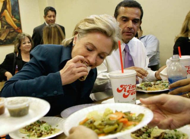 Mananca foarte picant