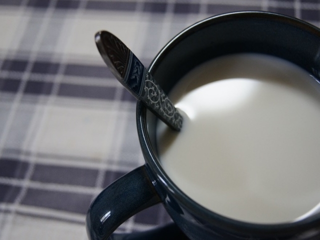 Folosesti lapte rece din frigider